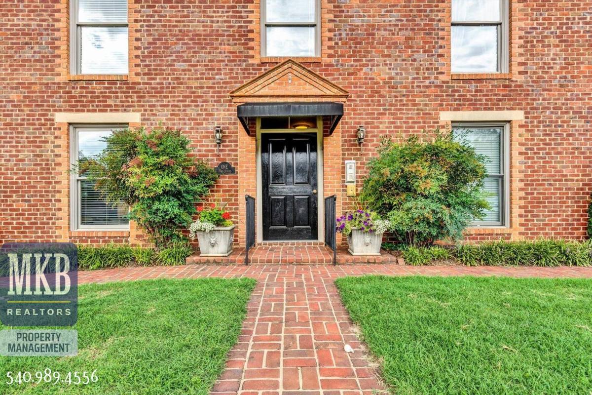 Condo for rent at 1 23rd St SW, Roanoke, VA 24014