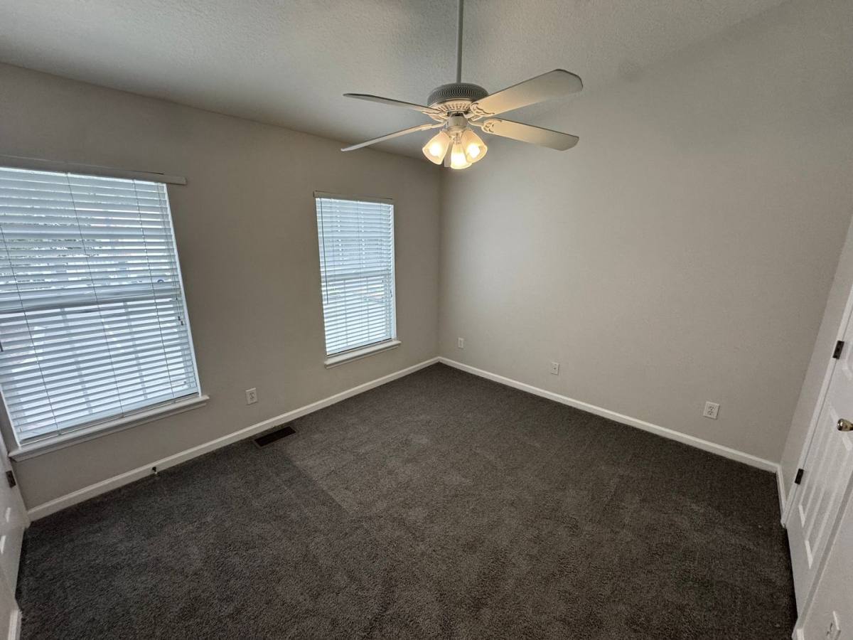 Townhouse for rent at 8428 Thornbush Court, Jacksonville, FL 32216