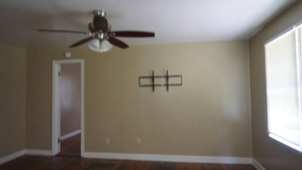 Apartment for rent at 406 E College St, Valdosta, GA 31602