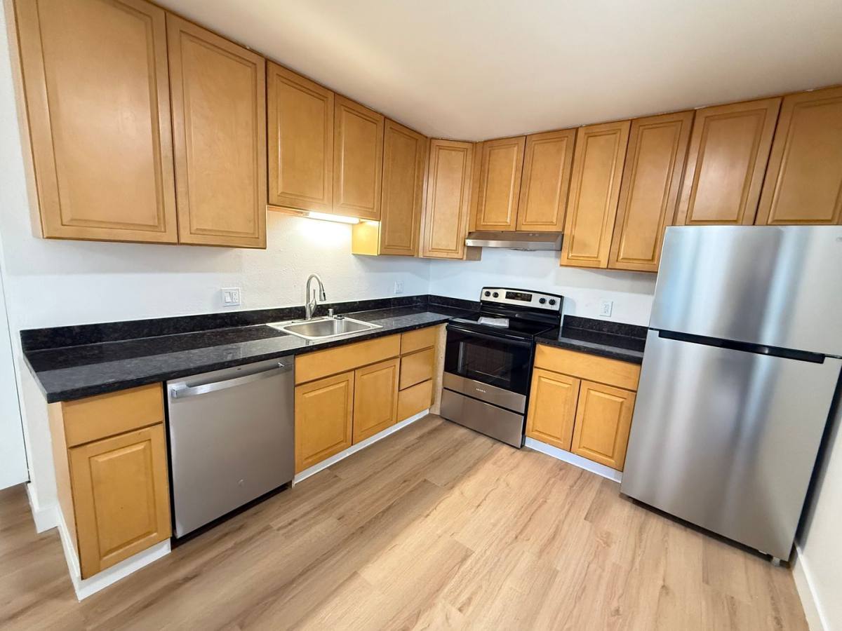 Apartment for rent at 761 Central Ave, Napa, CA 94558