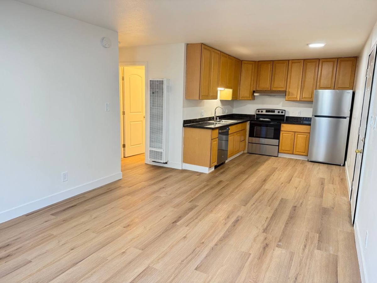 Apartment for rent at 761 Central Ave, Napa, CA 94558