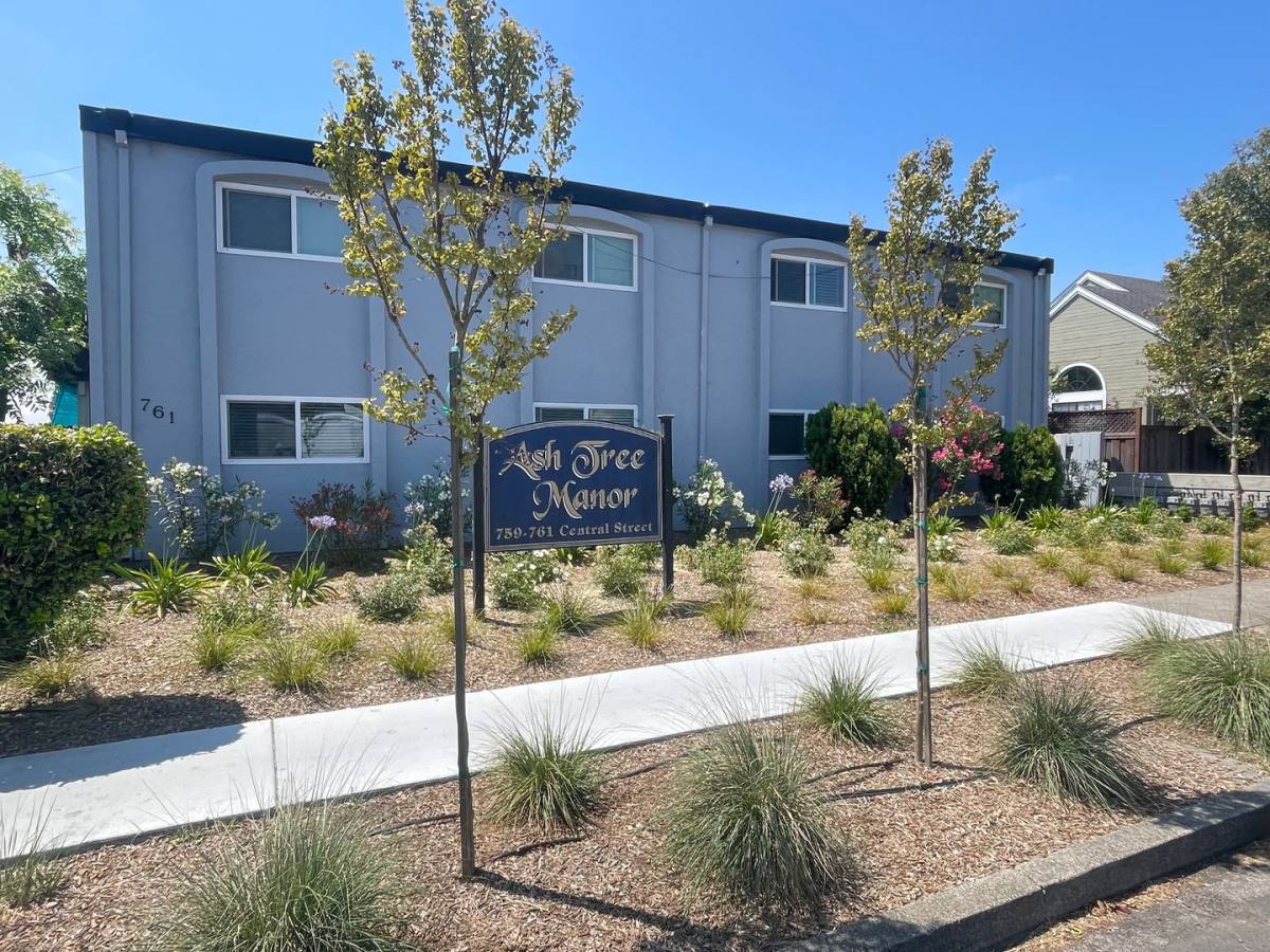 Apartment for rent at 761 Central Ave, Napa, CA 94558