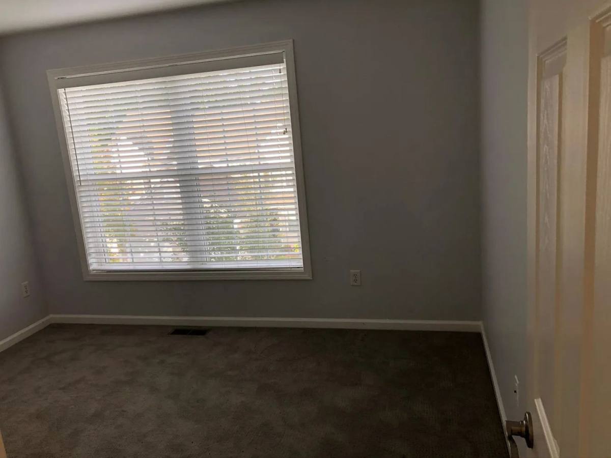 Condo for rent at 1304 Sienna Dr, Danbury, CT 06810