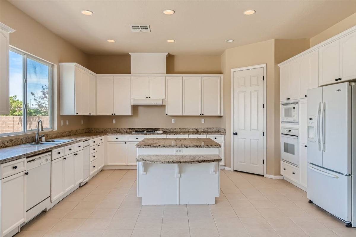 House for rent at 5258 Villa Dante Ave, Las Vegas, NV 89141