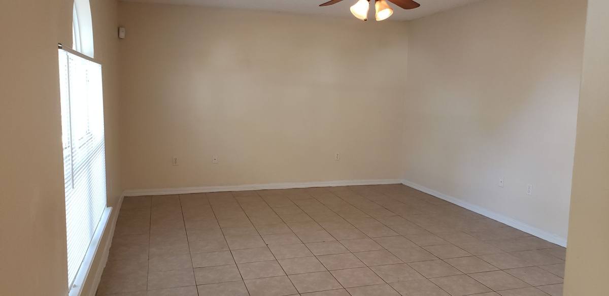 House for rent at 274 Curtis Ave, Groveland, FL 34736