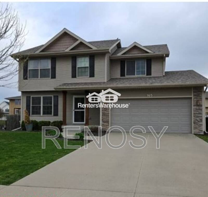 House for rent at 165 SE Pleasant View Dr, Waukee, IA 50263
