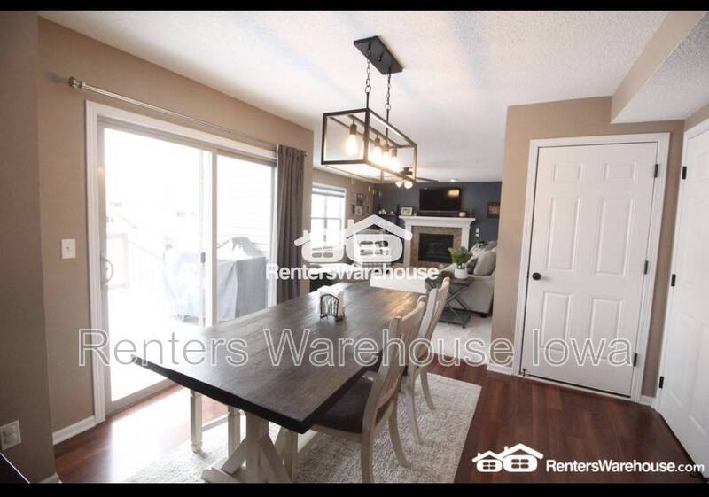 House for rent at 165 SE Pleasant View Dr, Waukee, IA 50263