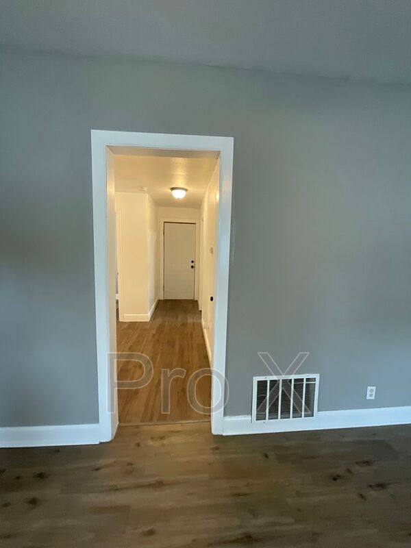 House for rent at 1011 E 4th St, Pittsburg, KS 66762