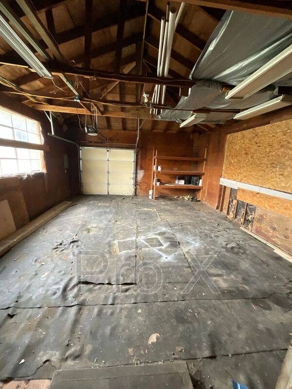 House for rent at 1011 E 4th St, Pittsburg, KS 66762
