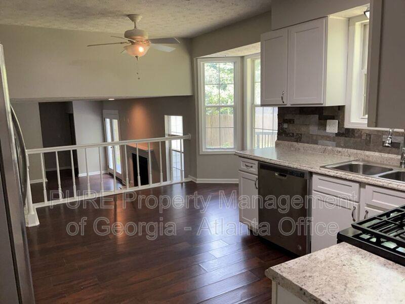 House for rent at 3227 Stonewall Dr NW, Kennesaw, GA 30152