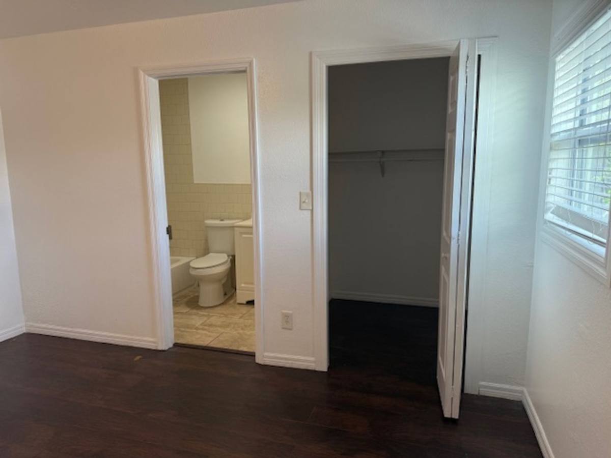 Apartment for rent at 3616 Pearl St #1, Fort Myers, FL 33916