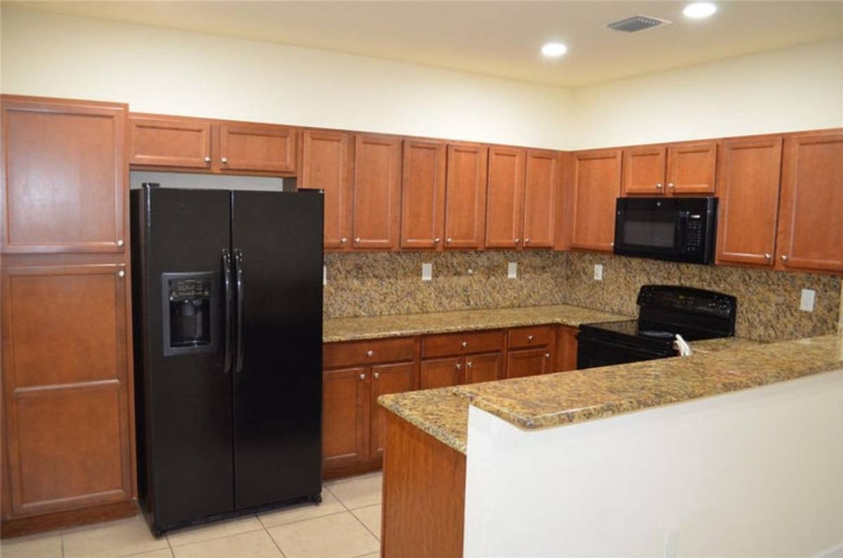 Townhouse for rent at 17093 SW 93rd St, Miami, FL 33196