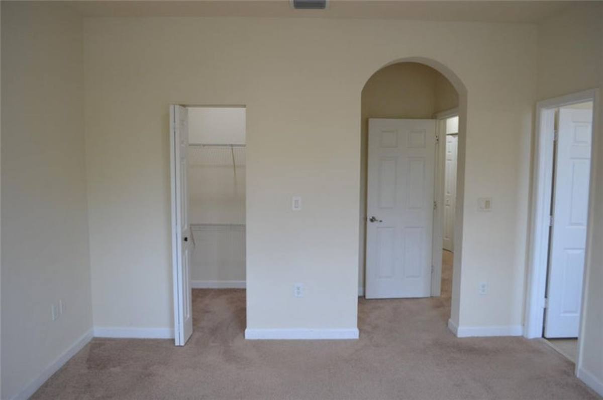 Townhouse for rent at 17093 SW 93rd St, Miami, FL 33196