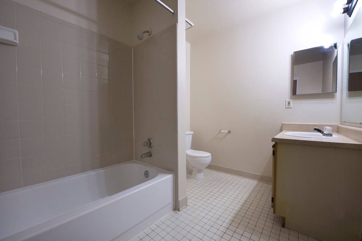 Apartment for rent at 7280 Wilderness Park Dr, Westland, MI 48185