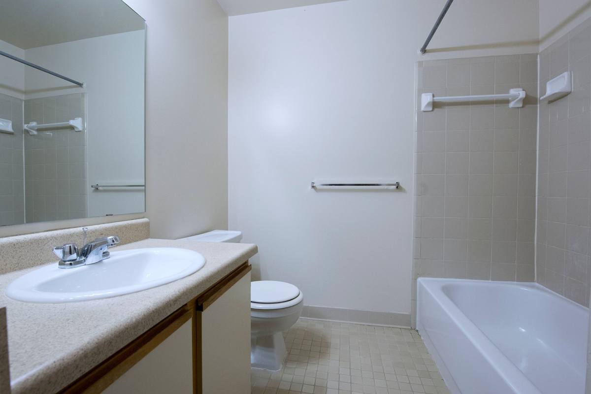 Apartment for rent at 7280 Wilderness Park Dr, Westland, MI 48185