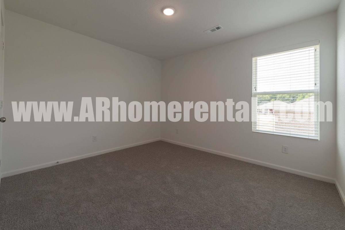 House for rent at 1125 Gallery Dr, Conway, AR 72032