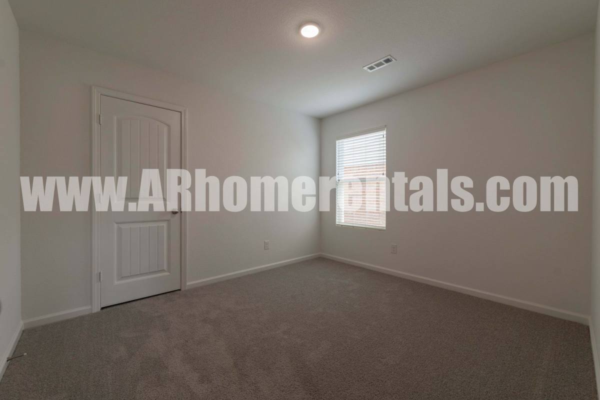 House for rent at 1125 Gallery Dr, Conway, AR 72032