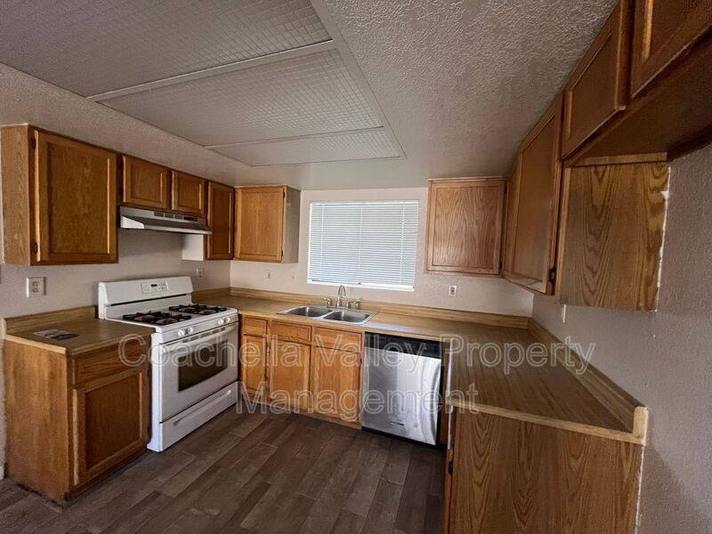 House for rent at 32934 Rancho Vista Dr #4, Cathedral City, CA 92234