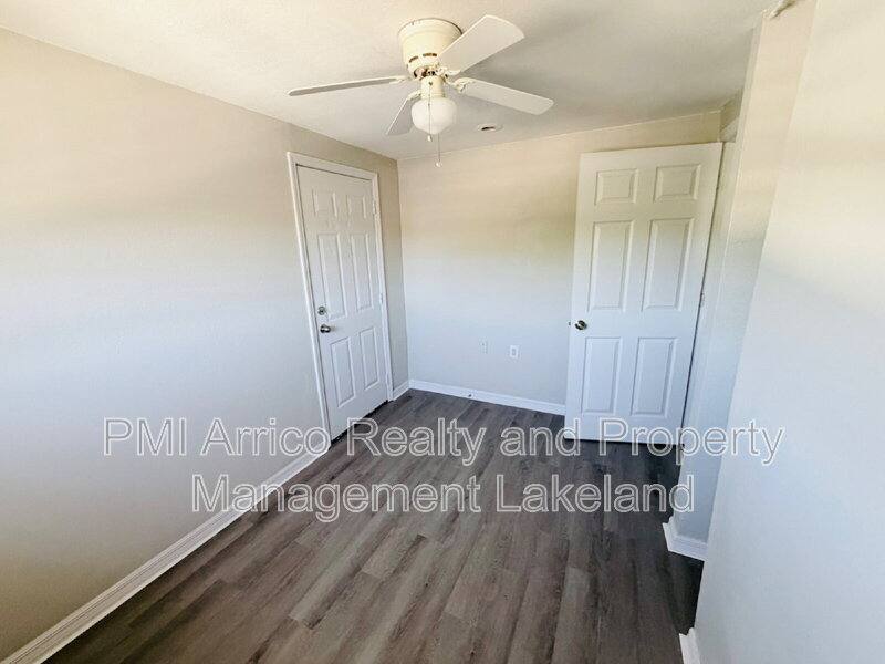 Apartment for rent at 1002 Ave E #4, Haines City, FL 33844