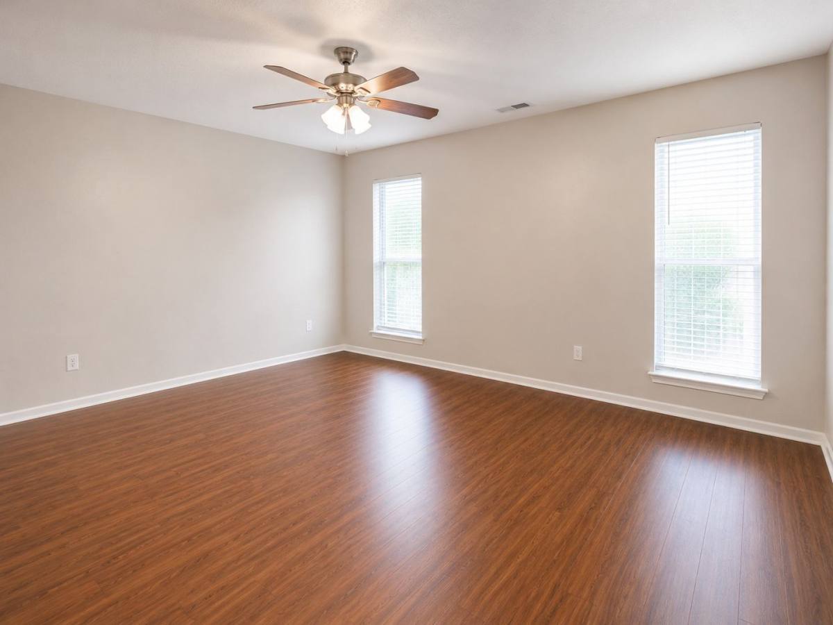 Apartment for rent at 1915-1917 Spindletop Dr, Duncanville, TX 75137
