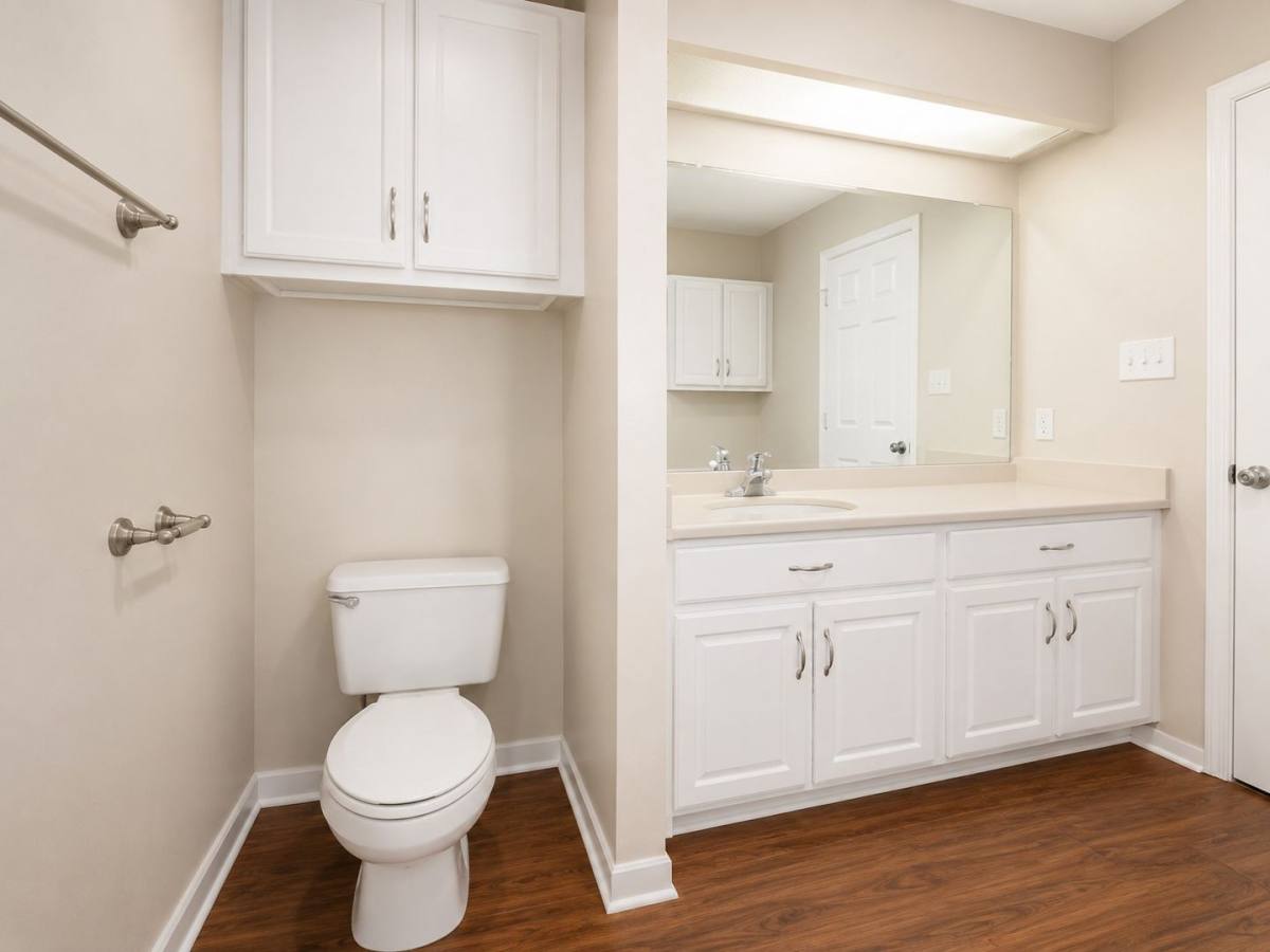 Apartment for rent at 1915-1917 Spindletop Dr, Duncanville, TX 75137