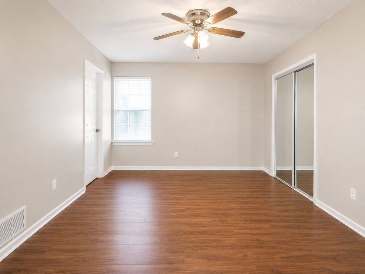 Apartment for rent at 1915-1917 Spindletop Dr, Duncanville, TX 75137