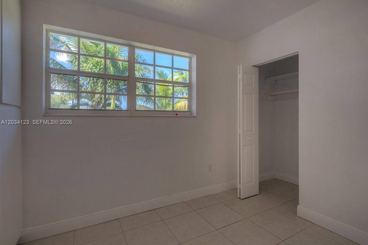 House for rent at 160 NW 199th St, Miami, FL 33169