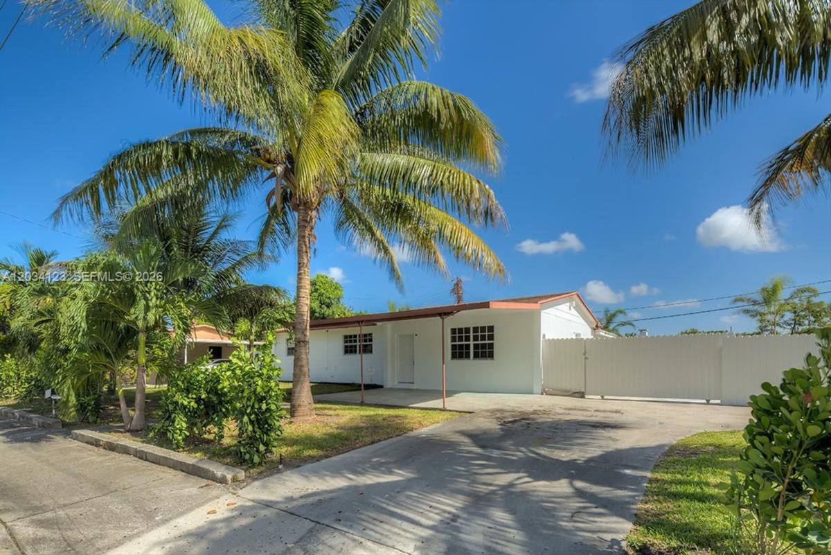 House for rent at 160 NW 199th St, Miami, FL 33169