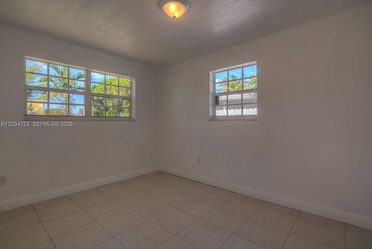 House for rent at 160 NW 199th St, Miami, FL 33169