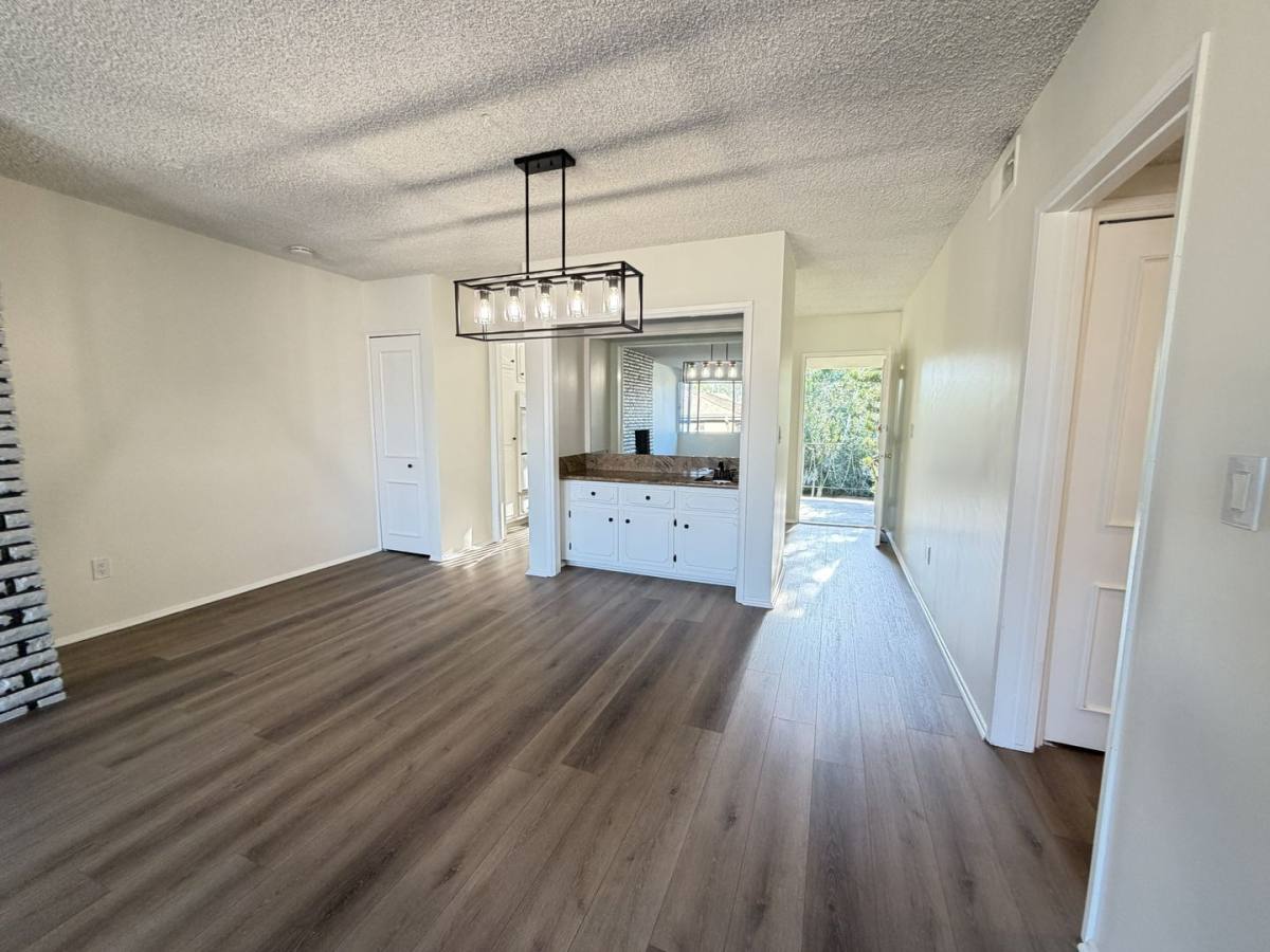 Apartment for rent at 488 W Duarte Rd, Arcadia, CA 91007