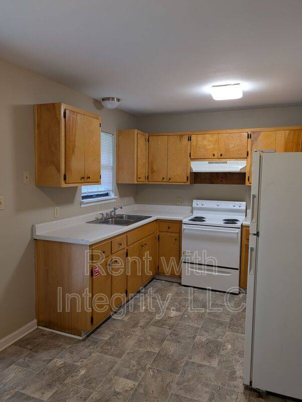 Apartment for rent at 2555 Chateau Lane #3, Tallahassee, FL 32311