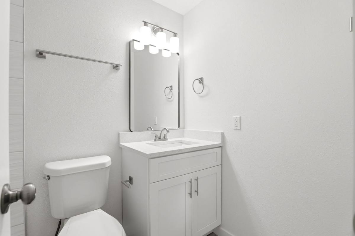 Apartment for rent at 1100 Laurel Oaks Court, Oviedo, FL 32765