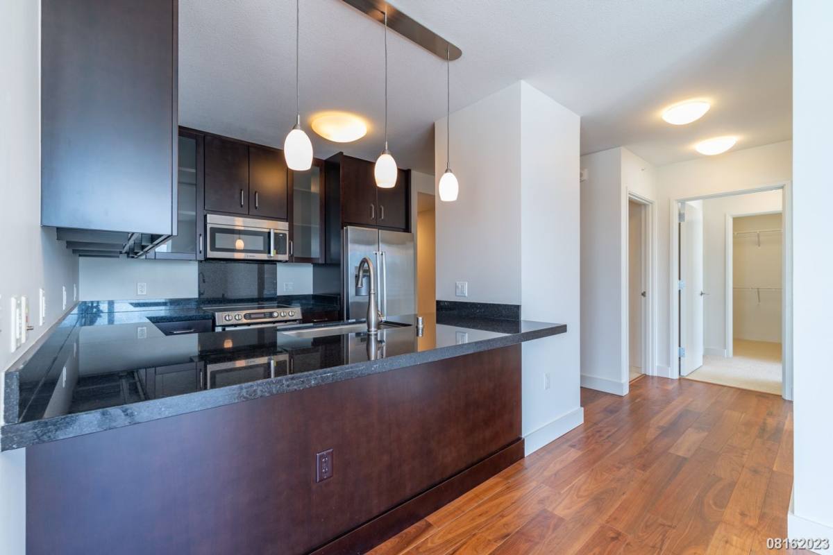 Apartment for rent at 1189 Waimanu St, Honolulu, HI 96814