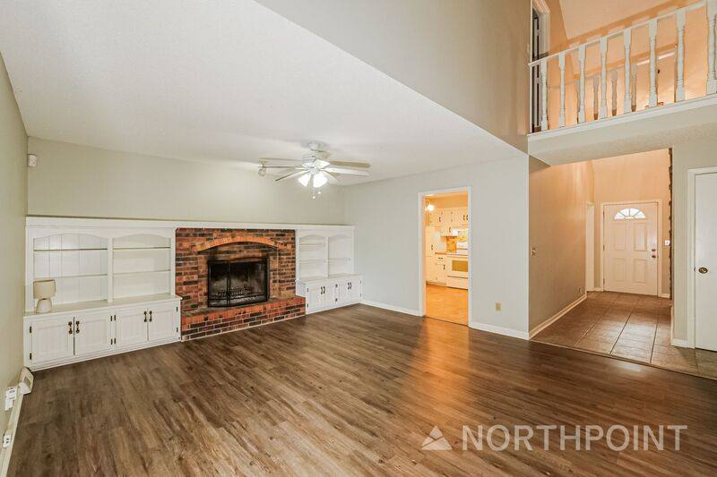 House for rent at 601 SE Richardson Place, Lees Summit, MO 64063