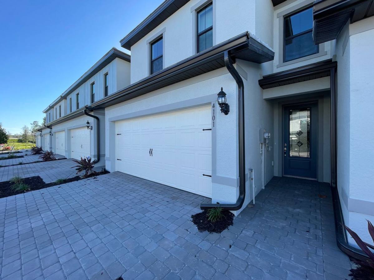 Townhouse for rent at 4101 Sonoma Oaks Circle, Naples, FL 34119