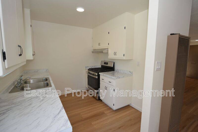 House for rent at 240 Alpine St, Oxnard, CA 93030