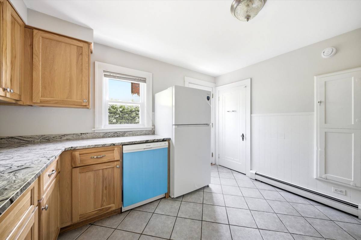 Apartment for rent at 345 Coolidge Ave, Manchester, NH 03102