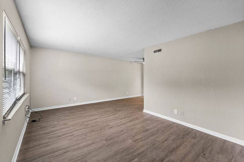 Townhouse for rent at 916 Donaldson Rd #114, Chattanooga, TN 37412
