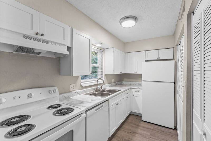 Townhouse for rent at 916 Donaldson Rd #114, Chattanooga, TN 37412