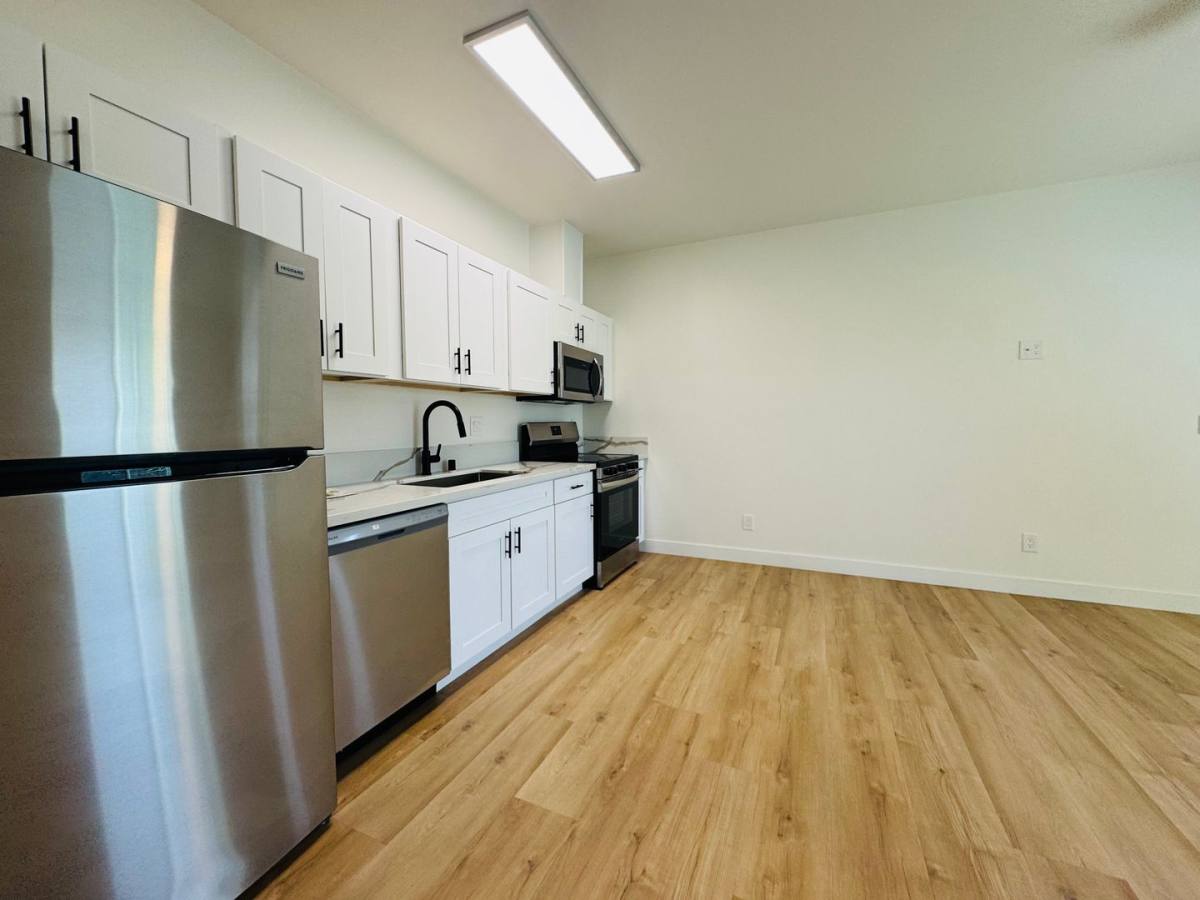 Apartment for rent at 1235-39 Lincoln Ave, San Diego, CA 92103