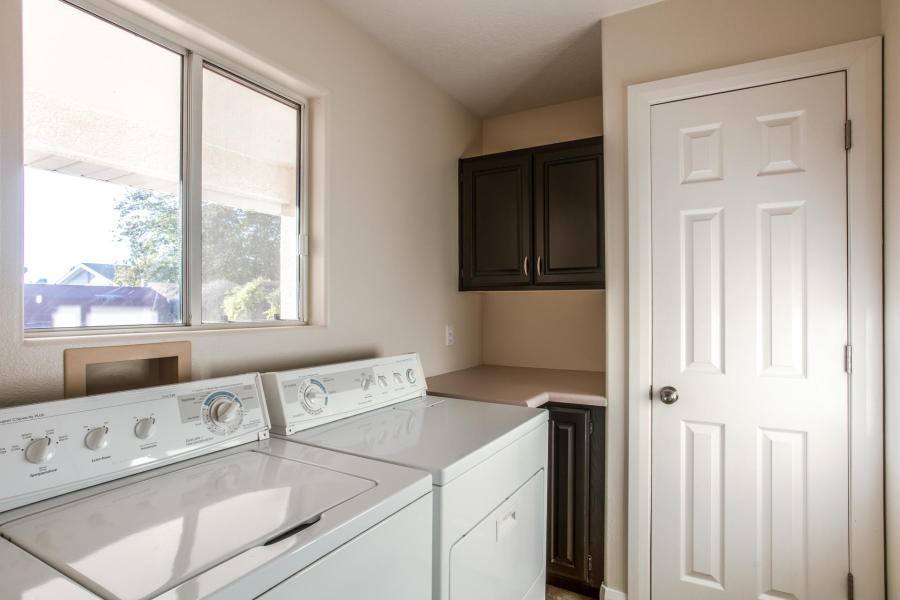 House for rent at 1467 N 1540 W, Saint George, UT 84770