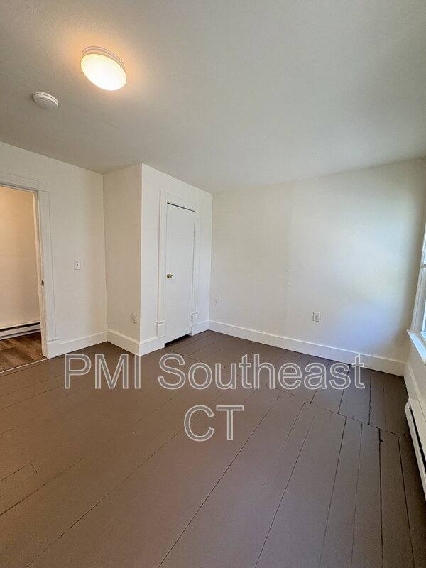 Apartment for rent at 7 Griswold Court #1, New London, CT 06320