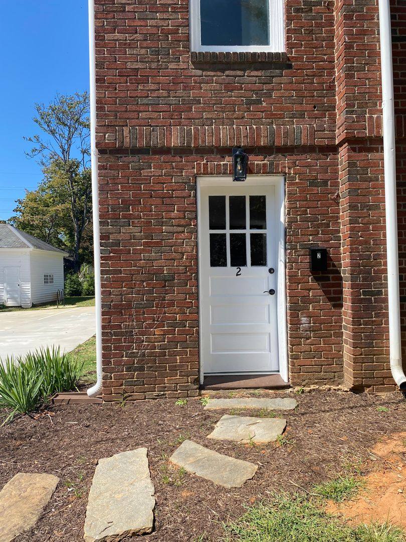 Apartment for rent at 2237 Rivermont Ave, Lynchburg, VA 24503