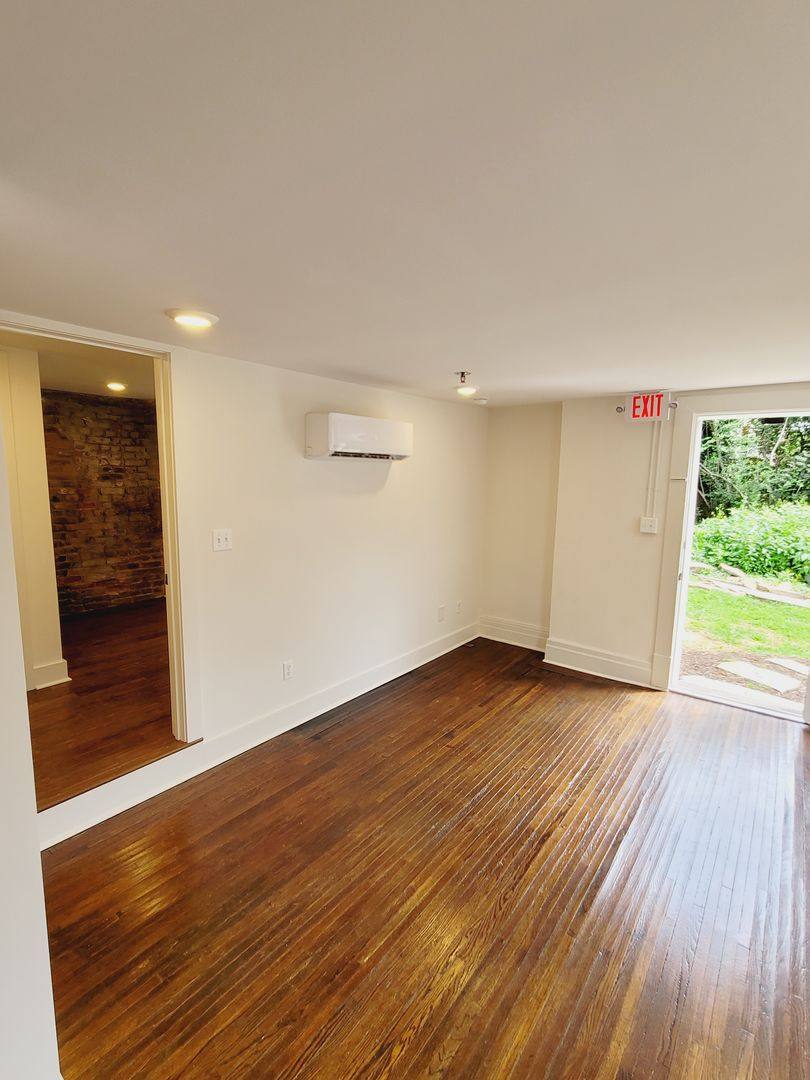 Apartment for rent at 2237 Rivermont Ave, Lynchburg, VA 24503