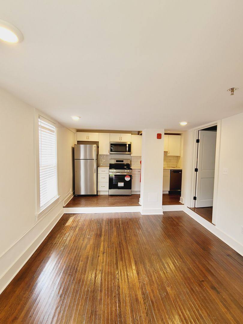 Apartment for rent at 2237 Rivermont Ave, Lynchburg, VA 24503