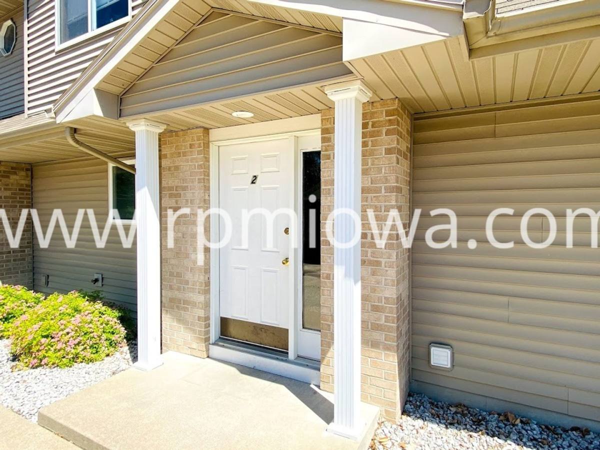 Apartment for rent at 1511 N Dakota Ave, Ames, IA 50014
