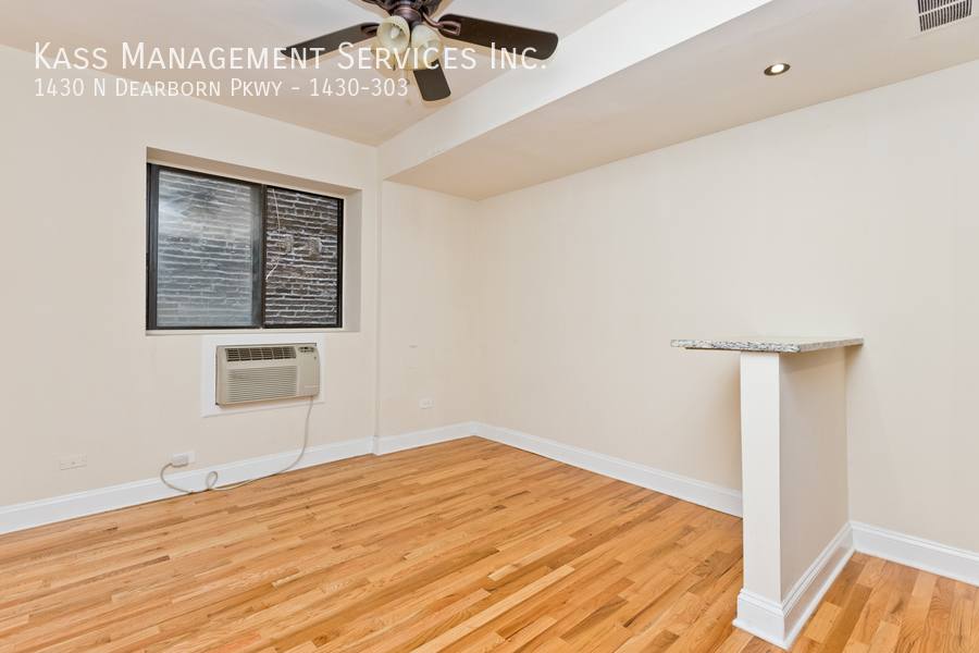 Apartment for rent at 1430 N Dearborn Parkway, Chicago, IL 60610