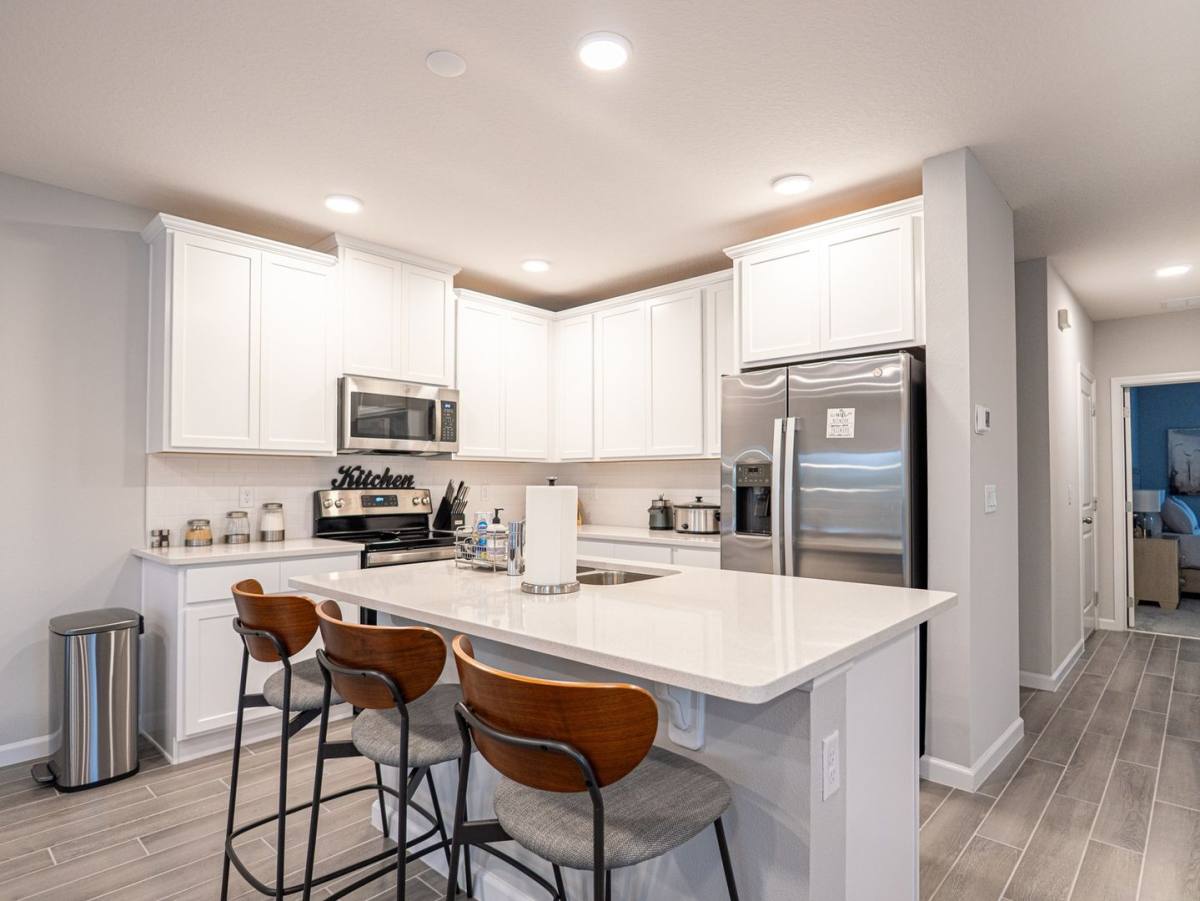 Townhouse for rent at 4902 Livingston Lane, Oviedo, FL 32765