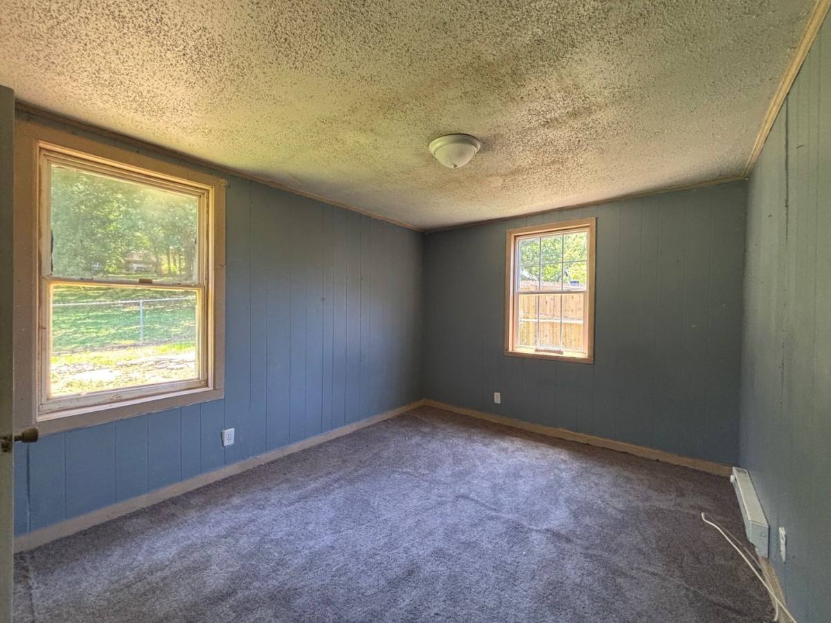 House for rent at 1409 Laboratory Rd, Lincolnton, NC 28092