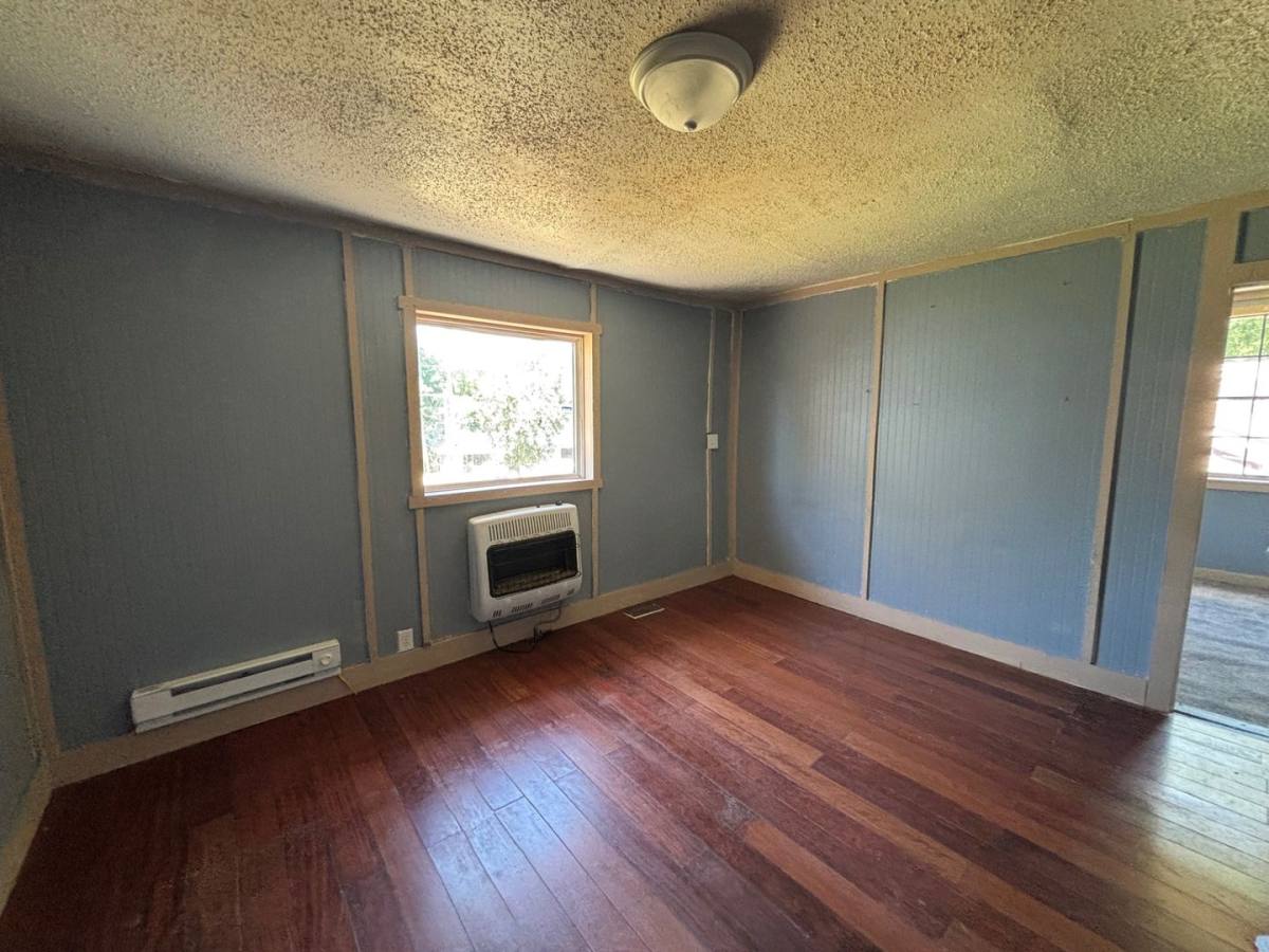 House for rent at 1409 Laboratory Rd, Lincolnton, NC 28092